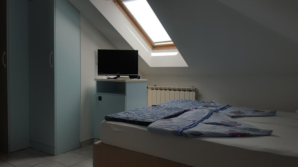 Bed&Breakfast Villa Eva Omisalj Room photo